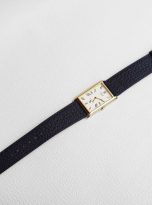 day dong ho Togo nhap khau mau den