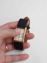 day dong ho Togo nhap khau mau den (3)