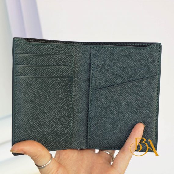 Ý nghĩa phong thuỷ của ví da thật