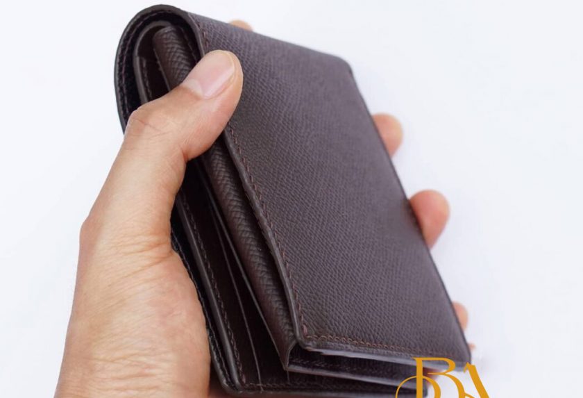 Ví da bò? Phân biệt ví da bò thật và giả da.