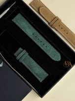 day dong ho da Suede xanh la (5)