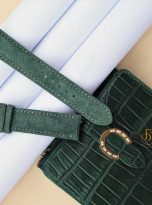 day dong ho da Suede xanh la (9)