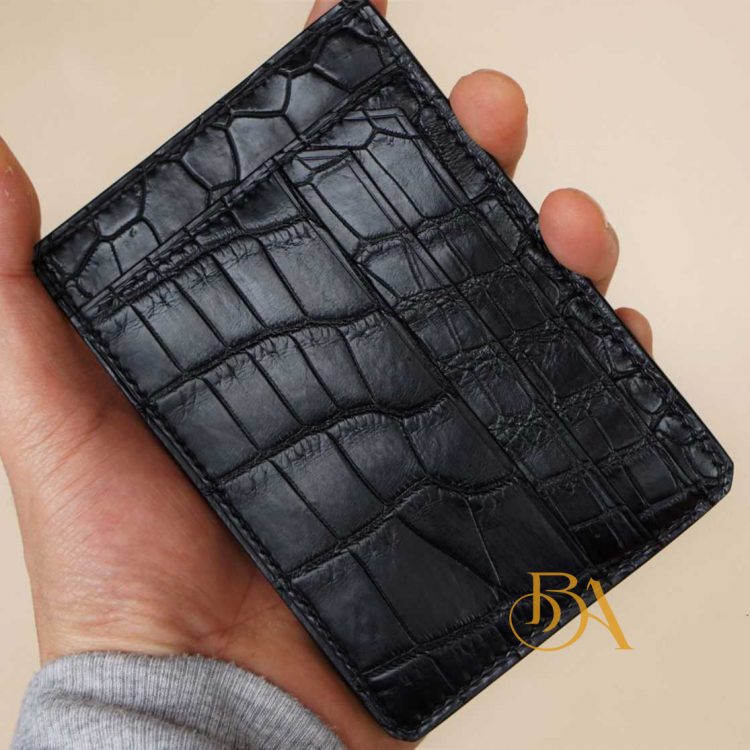 Ví đựng thẻ handmade da cá sấu đen
