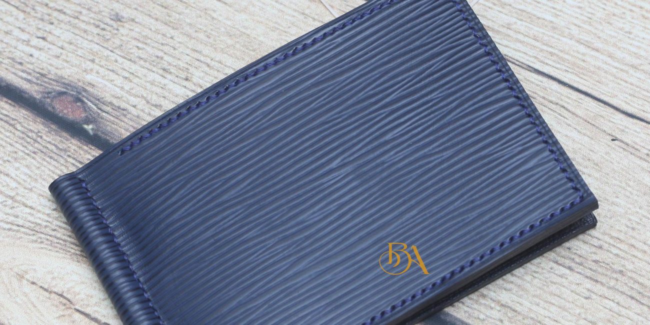 Ví kẹp tiền da thật handmade – Lợi ích khi sử dụng