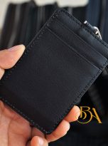 Bao-da-dung-the-nhan-vien-mau-den-(1)