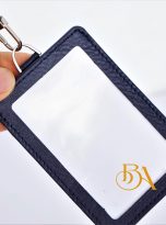 Bao-da-dung-the-nhan-vien-mau-xanh-navy-(1)