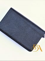 Clutch cam tay da Epsom mau den (1)