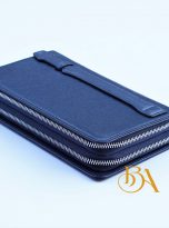 Clutch cam tay da Epsom mau xanh navy (8)