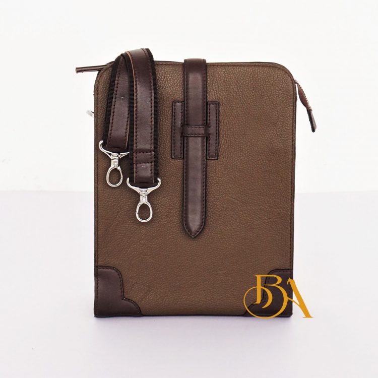 Túi Da Bò Đeo Chéo Màu Nâu. Túi Xách Công Sở Nam Da Thật M071