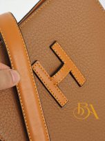 Tui-deo-cheo-da-bo-Milled-mau-nau-vang-(17)