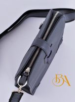 Tui-deo-cheo-da-bo-Milled-mau-xanh-navy-(13)