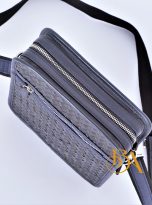 Tui deo cheo da bo caro xanh navy phoi den (10)