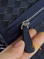 Tui deo cheo da bo caro xanh navy phoi den (13)