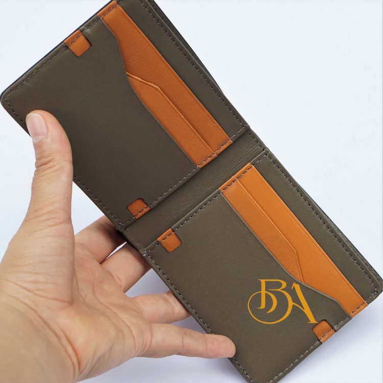 Ví Da Bò Nhập Khẩu Màu Xanh Oliu. Ví Nam Da Thật Dáng Ngang M086