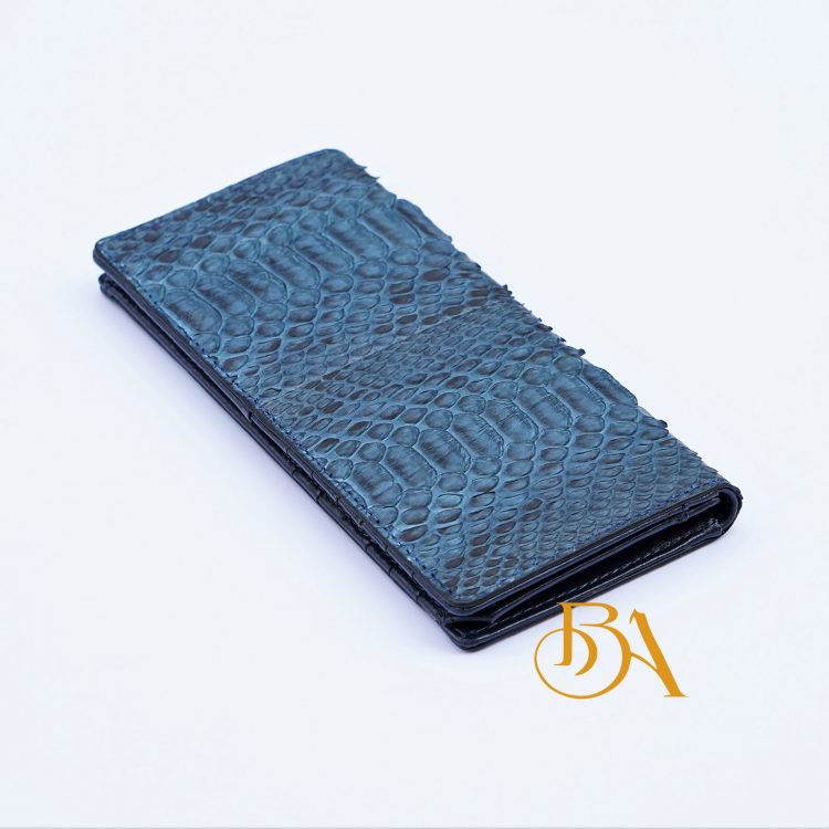 Ví Dài Da Trăn Nhập Khẩu. Ví Dài Da Thật Màu Xanh Đậm M029