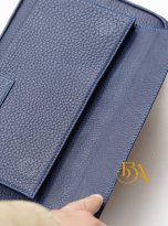 clutch cam tay da be Togo xanh navy (8)