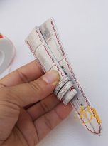 day dong ho da ca sau Himalaya trang xam (9)