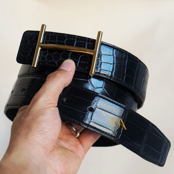 5 Cách phân biệt dây lưng da cá sấu thật