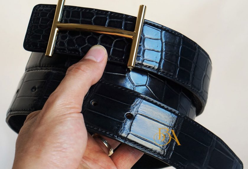 5 Cách phân biệt dây lưng da cá sấu thật