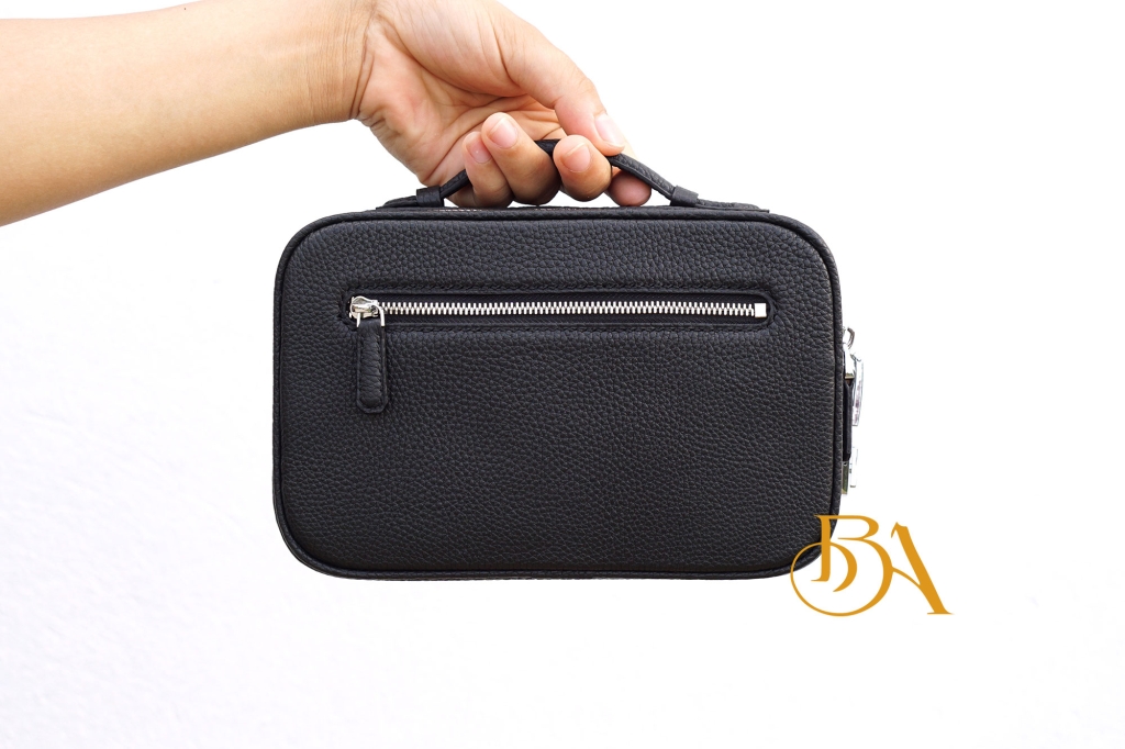 Clutch handmade da Togo màu đen