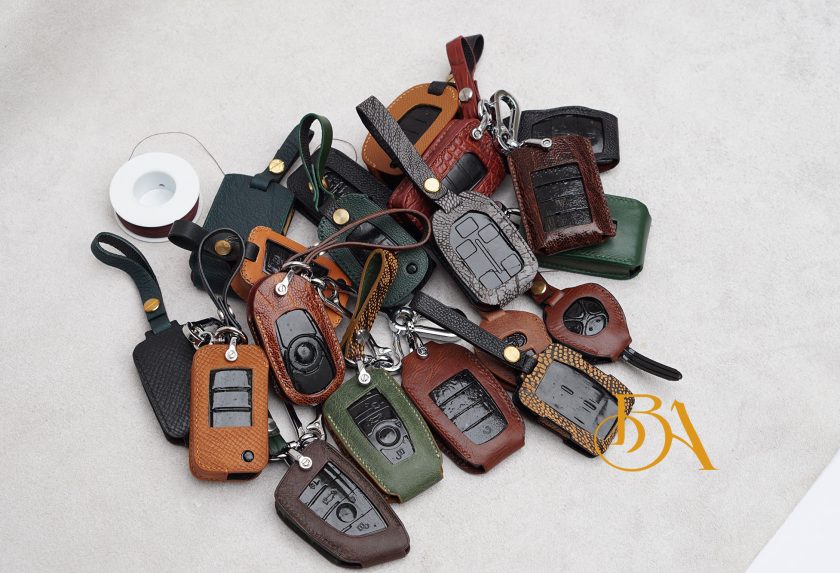 Bao Da Chìa Khoá Ô Tô: Sự Bảo Vệ Đa Năng Và Phong Cách Độc Đáo