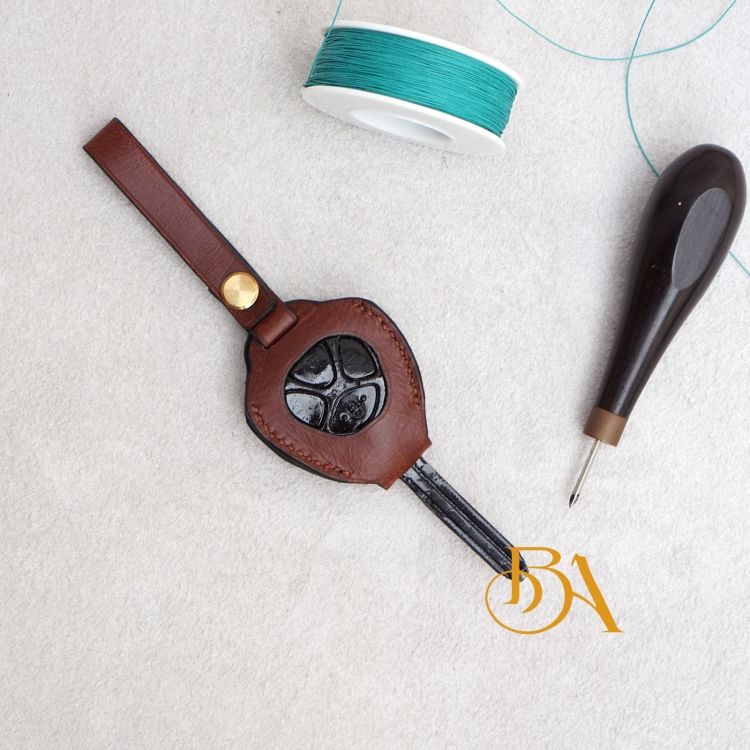 Bọc chìa khóa Toyota Vios, Camry, Hilux, Fortuner, Yaris, Altis. Bao chìa khóa da bò CLC15