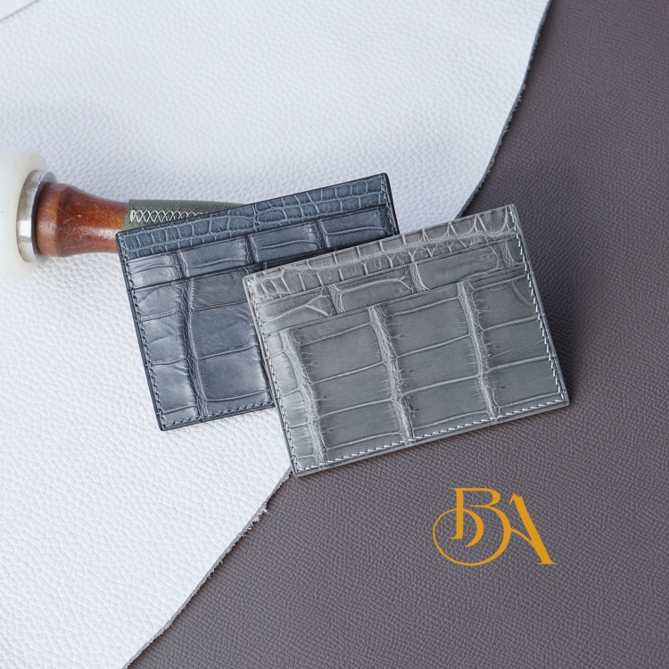 Ví đựng card da cá sấu nhập khẩu Handmade cao cấp màu xám AWL162
