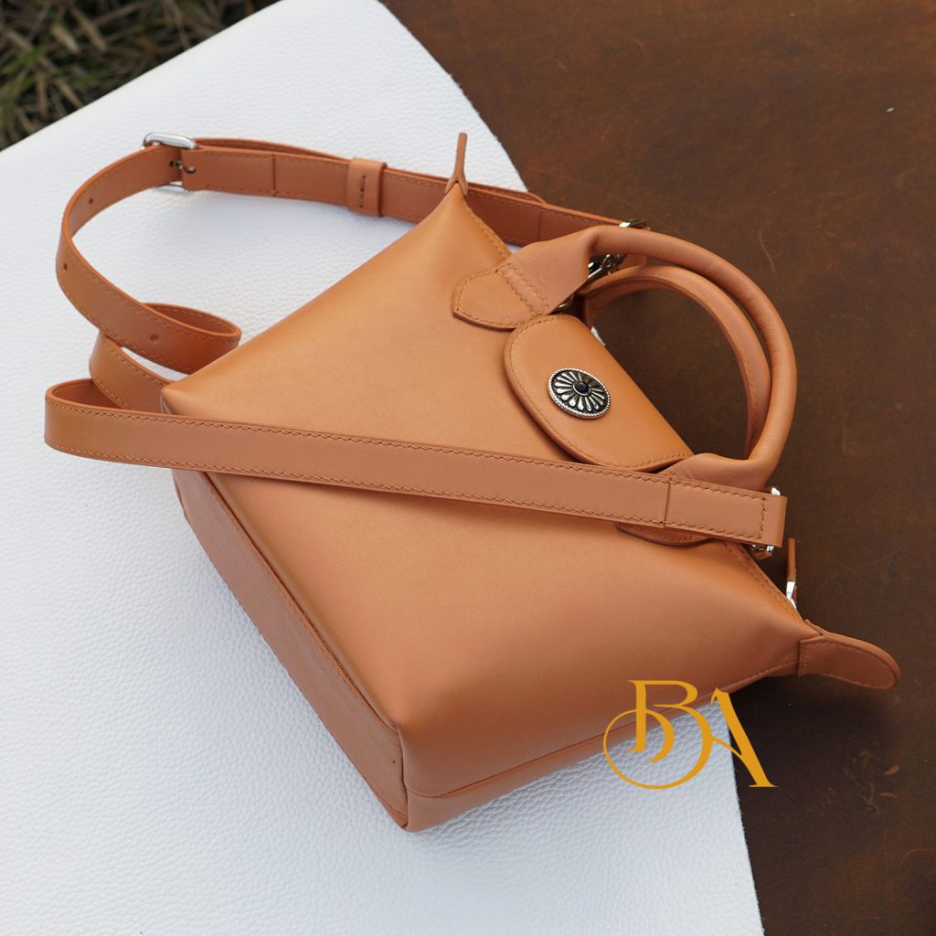 Túi da bê Swift nhỏ gọn