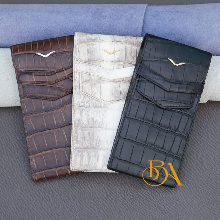 Bao da cá sấu cho METAVERTU