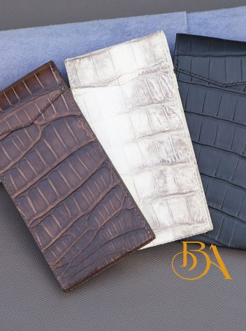 Bao METAVERTU 1, METAVERTU 2 da cá sấu Alligator LC120