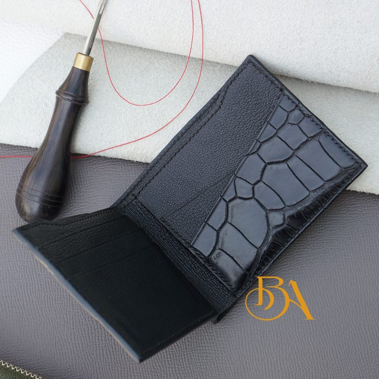 Ví da cá sấu Alligator kết hợp da dê Alran Sully màu đen AWL129